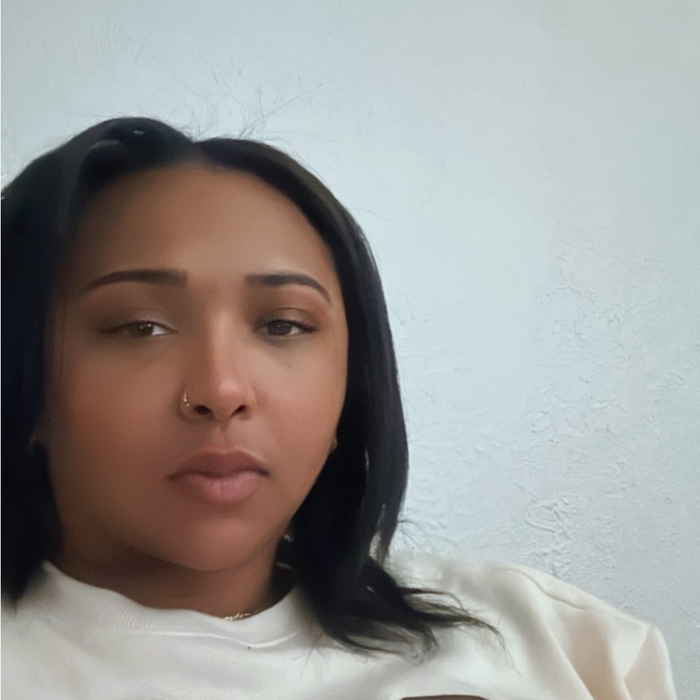 Meet your Posher, Niecy